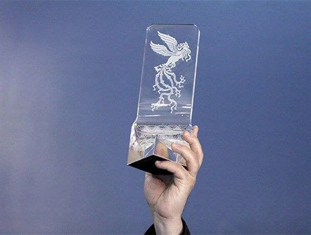 جایزه «آرمان» در جشنواره فیلم فجر می‌ماند/ هدیه ۵۰ میلیون تومانی شهرداری تهران به «اتاقک گلی»