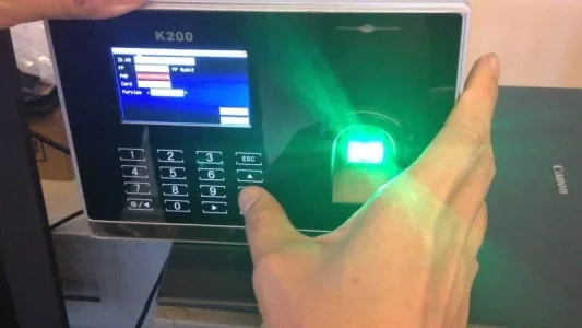 ریست دستگاه حضور و غیاب