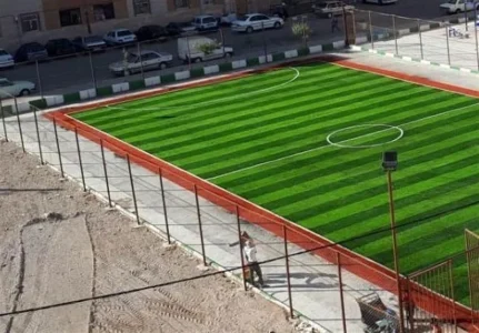 نصب چمن مصنوعی برای زمین فوتبال نصب چمن مصنوعی برای زمین فوتبال