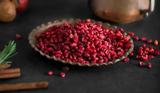 ویژگی های زرشک دانه اناری چیست؟ +تصویر