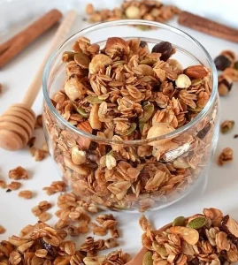 فواید شگفت‌انگیز گرانولا وگن برای سلامتی شما