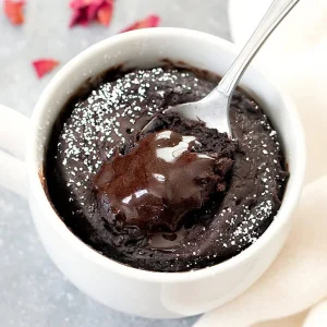 کیک فنجانی تو ماکروفر