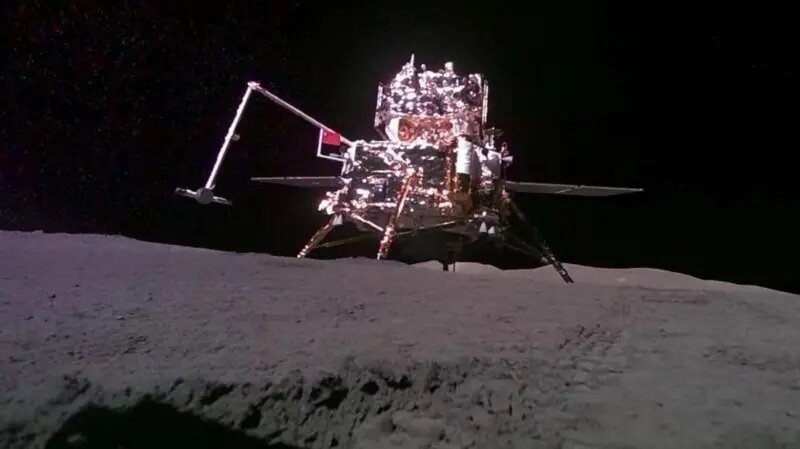 فضاپیمای چین از ناشناخته‌ترین نقطه ماه آمد/ سنگ‌های کمیاب فضایی به زمین رسیدند!