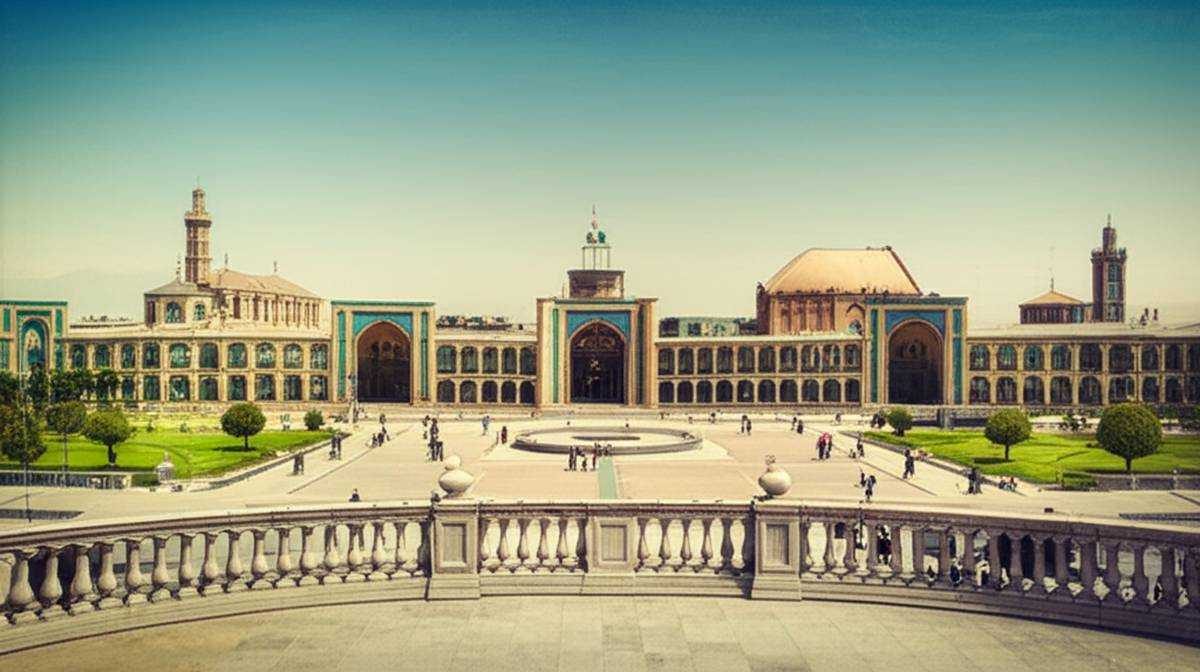 هسته اولیه میدان مشق