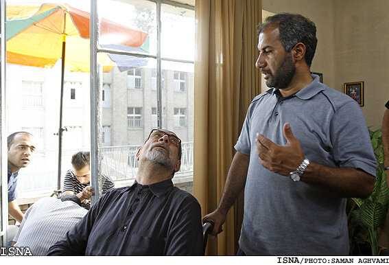 ماجرای مواجهه یک خبرنگار تازه کار با آتیلا پسیانی در خانه بهار ماجرای مواجهه یک خبرنگار تازه کار با آتیلا پسیانی در خانه بهار
