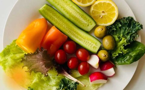 تغذیه سالم برای شقاق مقعدی