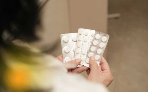 دارو درمانی شقاق