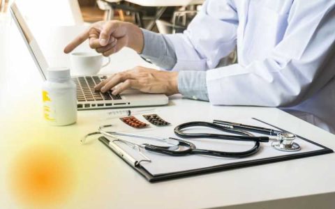 جدیدترین روش های درمان فیشر مقعدی در سال های اخیر جدیدترین روش های درمان فیشر مقعدی در سال های اخیر