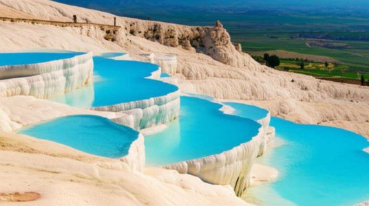 پاموک کاله ترکیه: راهنمای کامل سفر و بازدید از سرزمین پنبه ای