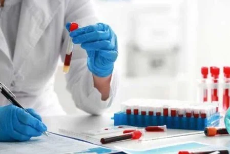 آزمایش خون؛ پنجره‌ای شفاف به تمام رازهای پنهان بدن شما